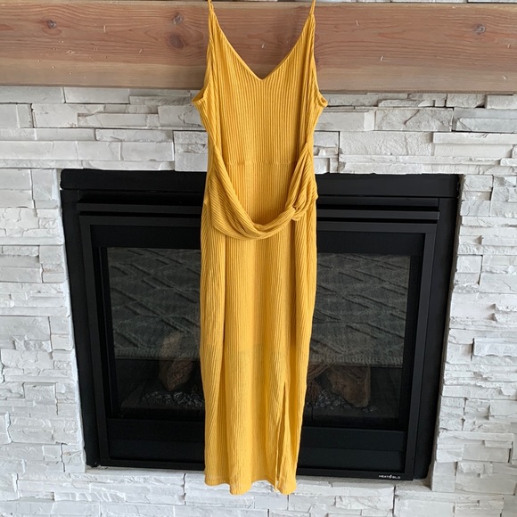 Dresses & Skirts - Express mustard yellow dress size M